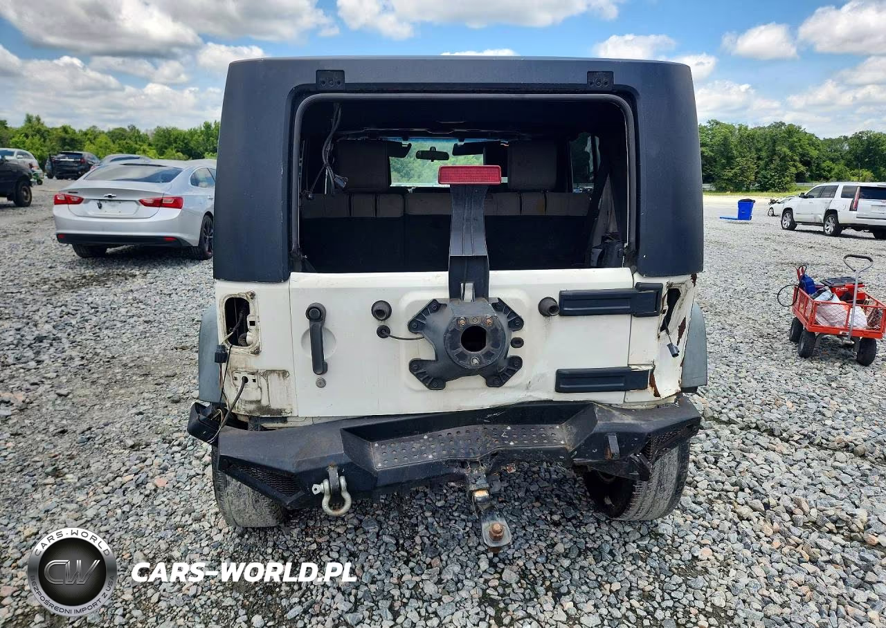2008 Jeep Wrangler Unlimited X VIN:1J4GA39108L561456 - 6
