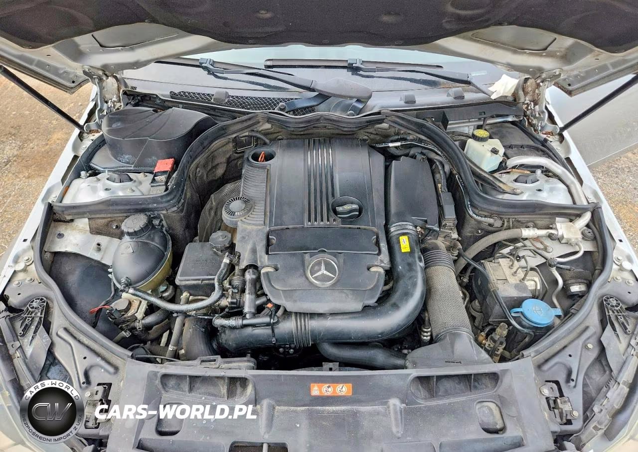 2012 Mercedes-Benz C 250 VIN:WDDGF4HB9CA679930 - 11
