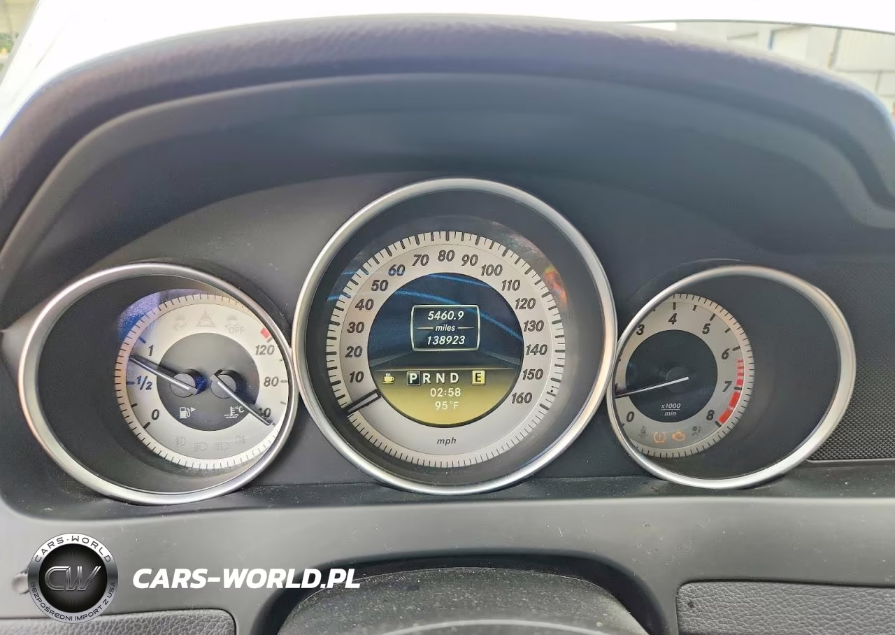 2012 Mercedes-Benz C 250 VIN:WDDGF4HB9CA679930 - 9