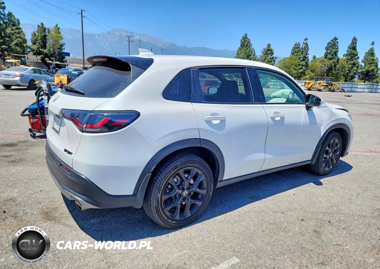2025 Honda Hr-V Sport VIN:3CZRZ1H50SM710609 - 3