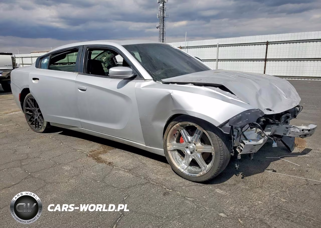 2019 Dodge Charger Sxt VIN:2C3CDXBG5KH696300 - 4