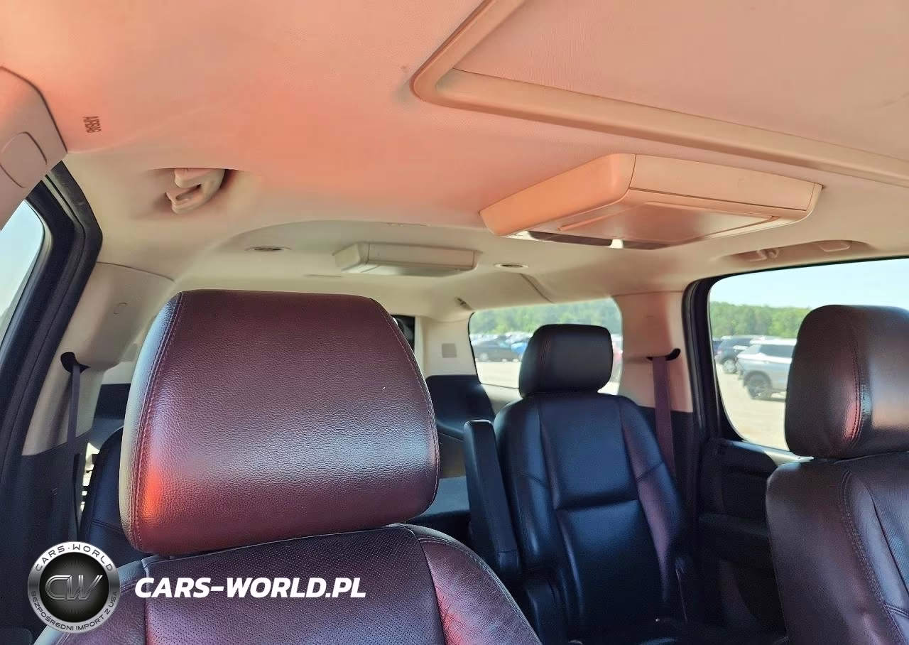 2011 Chevrolet Suburban C1500 Ltz VIN:1GNSCKE02BR281891 - 10