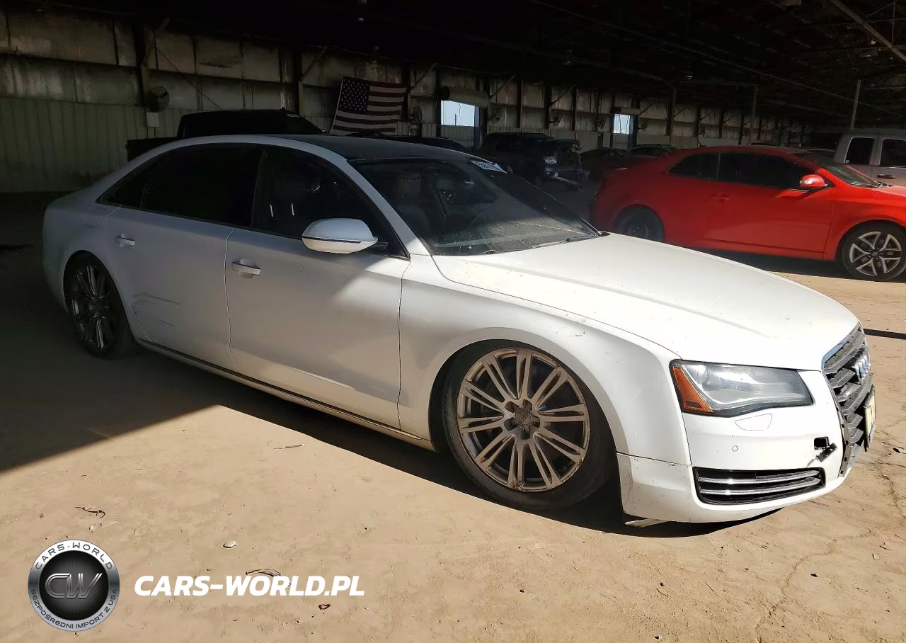 2011 Audi A8 L Quattro VIN:WAURVAFD7BN028177 - 4