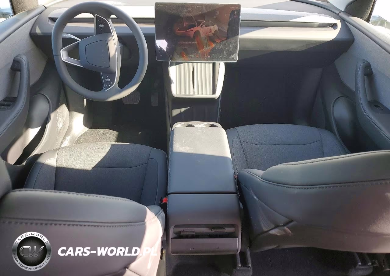 2026 Tesla Model Y VIN:7SAYGDED9TA596877 - 8