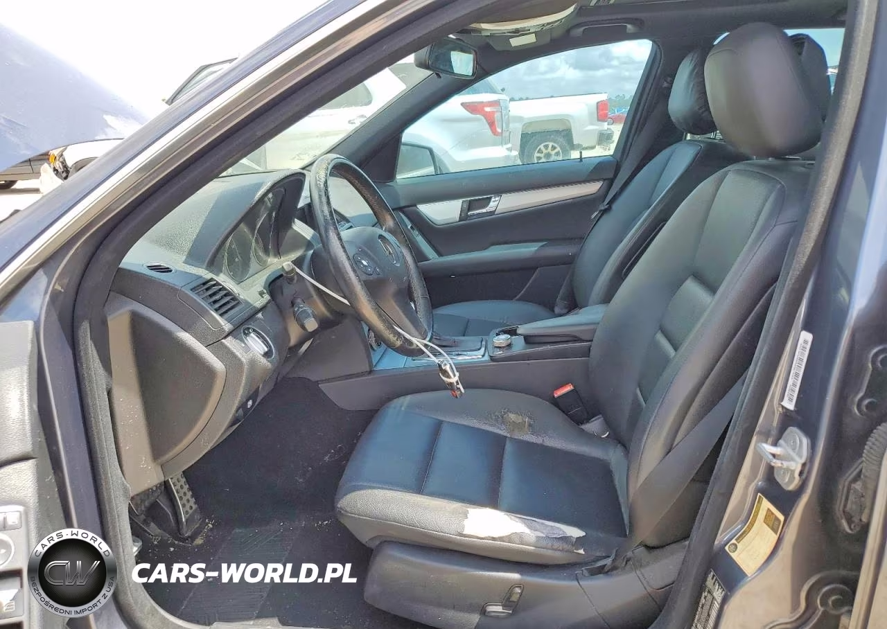 2011 Mercedes-Benz C 300 VIN:WDDGF5EB4BR168670 - 7