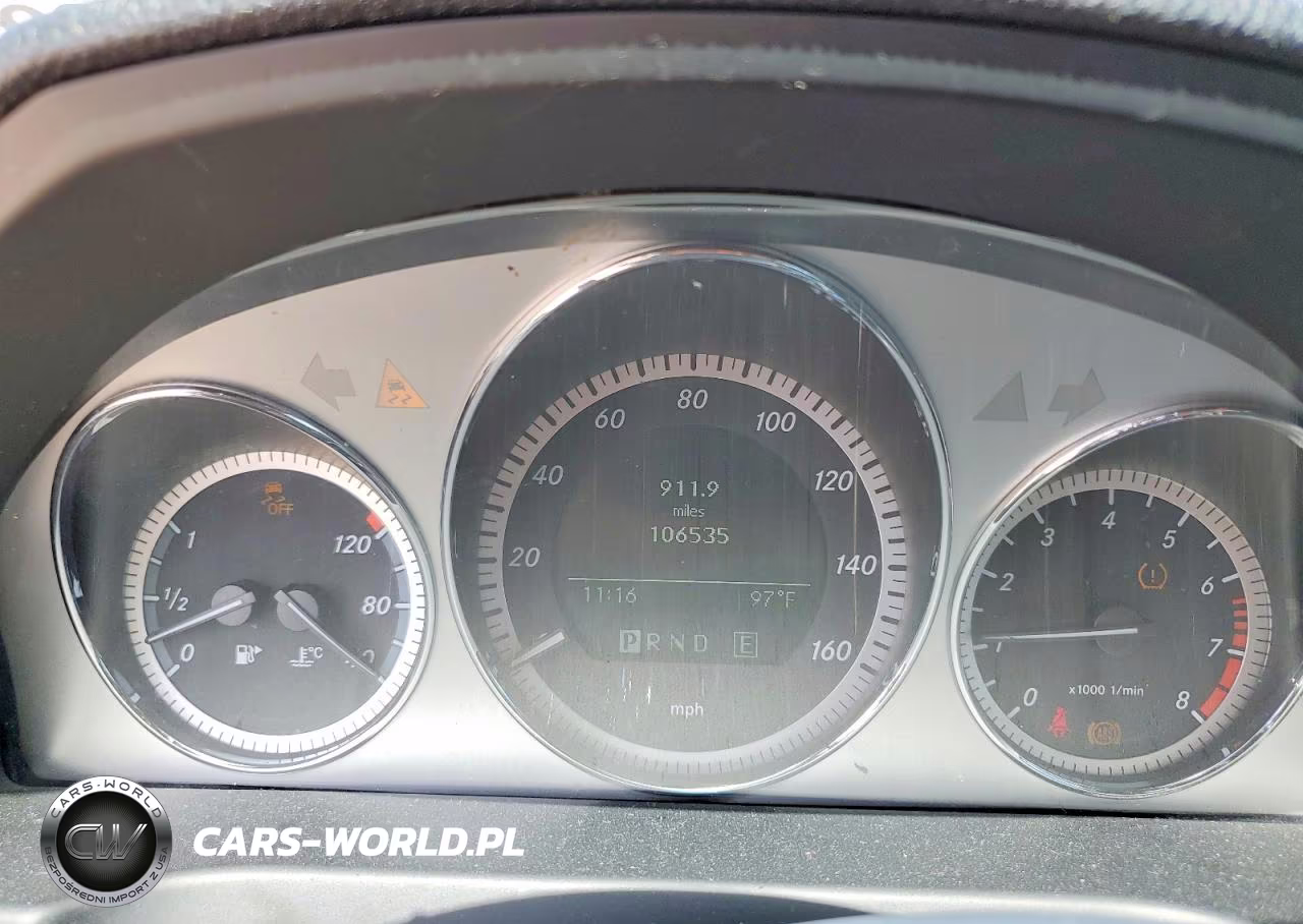 2011 Mercedes-Benz C 300 VIN:WDDGF5EB4BR168670 - 9