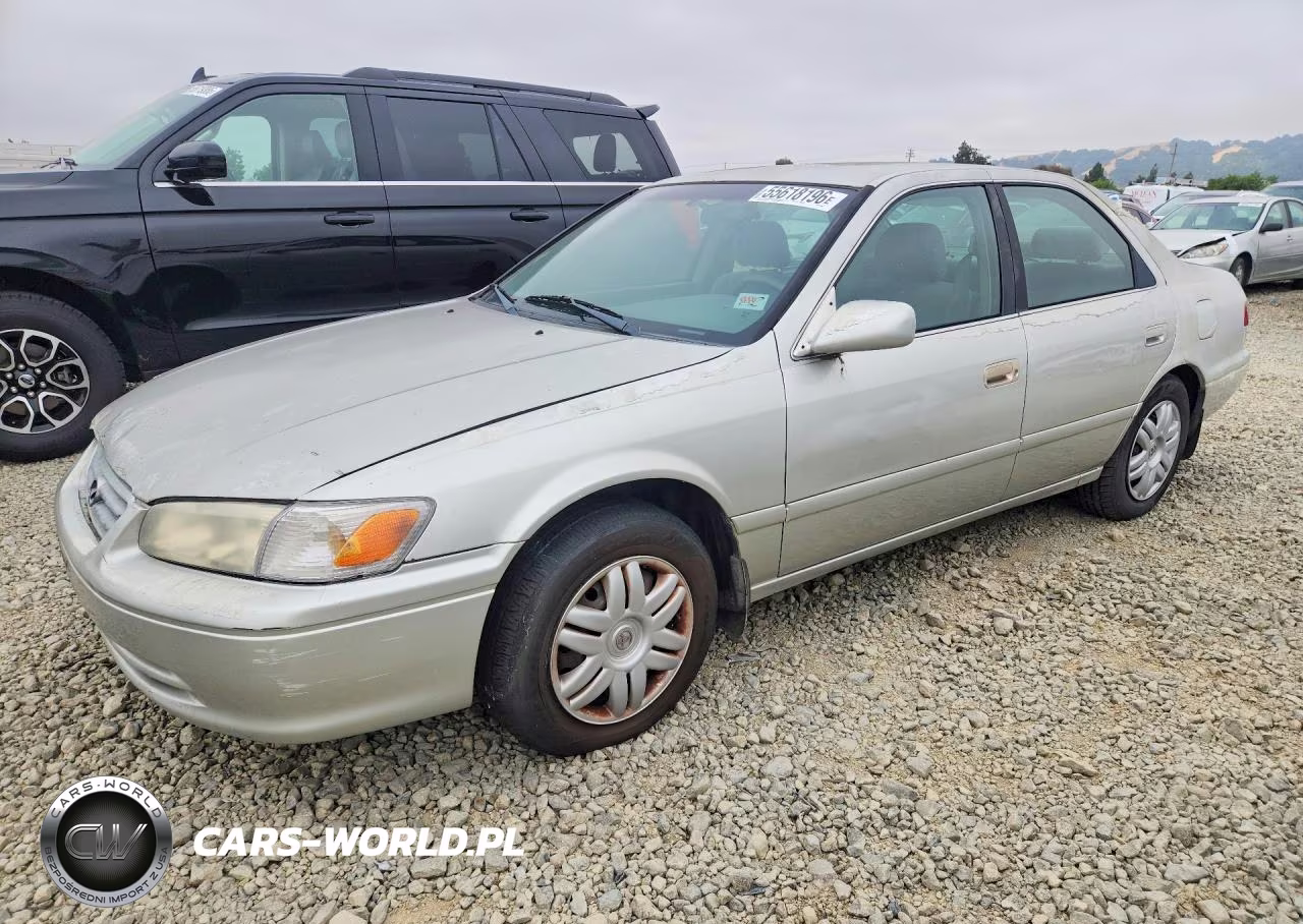 2000 Toyota Camry Le