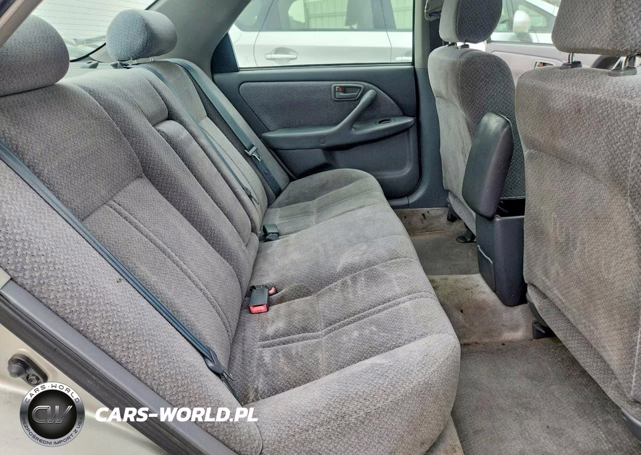 2000 Toyota Camry Le VIN:4T1BG22K1YU010387 - 10