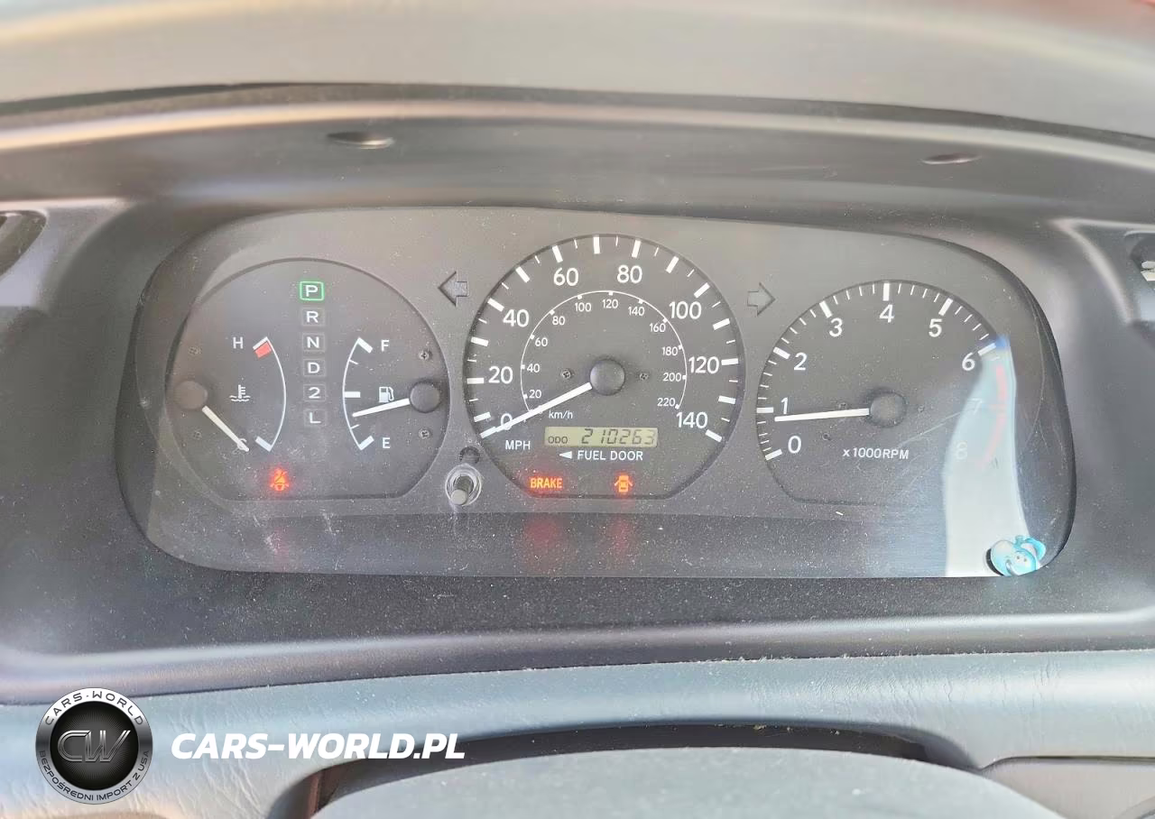 2000 Toyota Camry Le VIN:4T1BG22K1YU010387 - 9