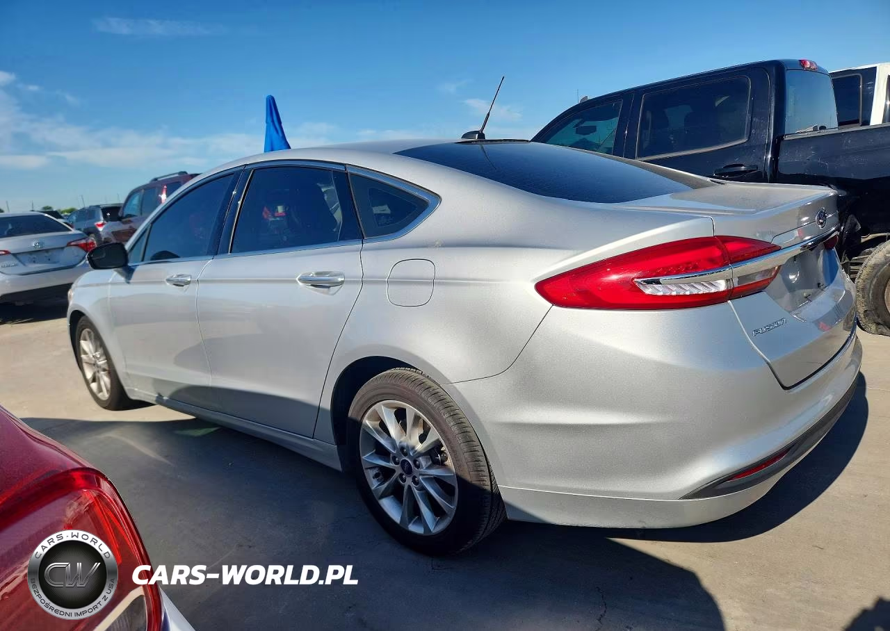 2017 Ford Fusion Se VIN:3FA6P0HDXHR351318 - 2