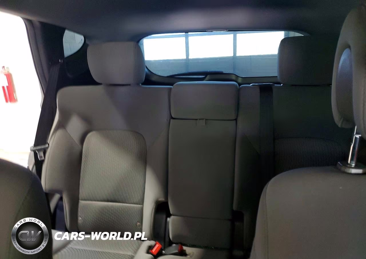 2018 Hyundai Santa Fe Sport 2.4L VIN:5NMZT3LB3JH103282 - 10
