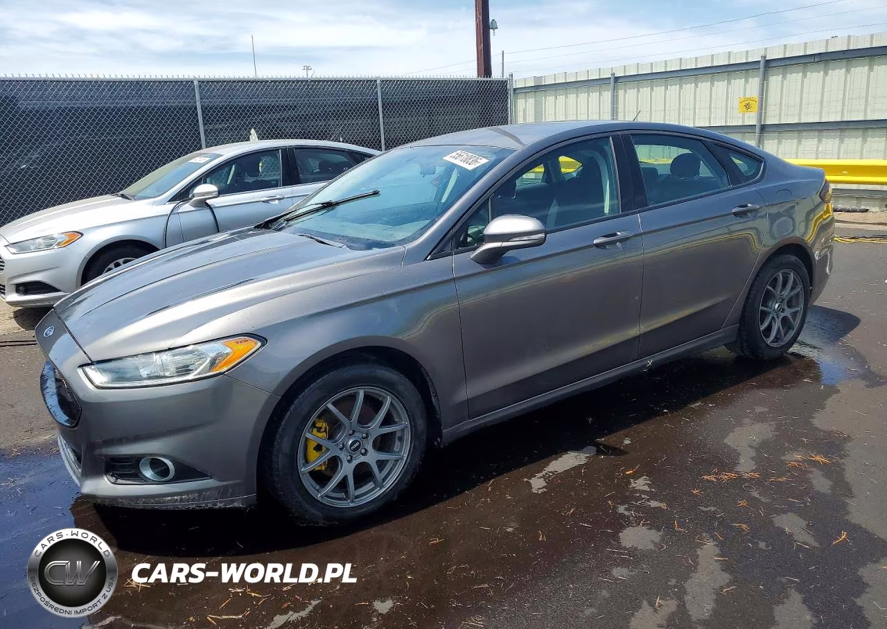 2013 Ford Fusion Se – zdjęcie 1 z 12
