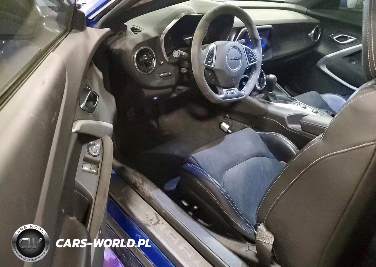 2019 Chevrolet Camaro 1Ss VIN:1G1FE1R73K0109906 - 8