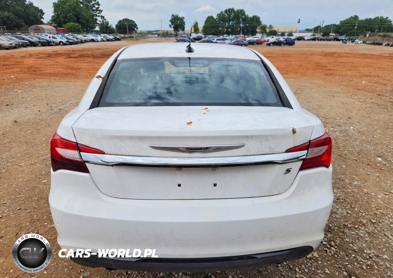 2012 Chrysler 200 Touring VIN:1C3CCBBG7CN305274 - 6