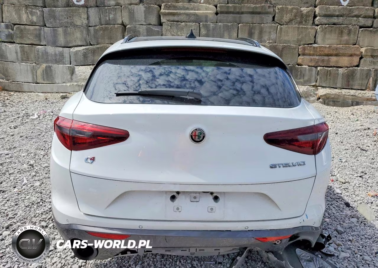 2022 Alfa Romeo Stelvio Ti VIN:ZASPAKBN5N7D33400 - 6