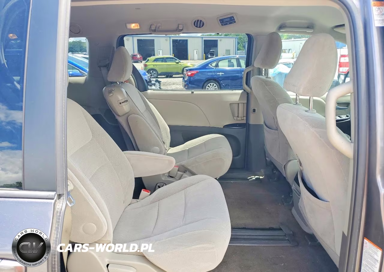 2015 Toyota Sienna Le VIN:5TDKK3DCXFS601298 - 11