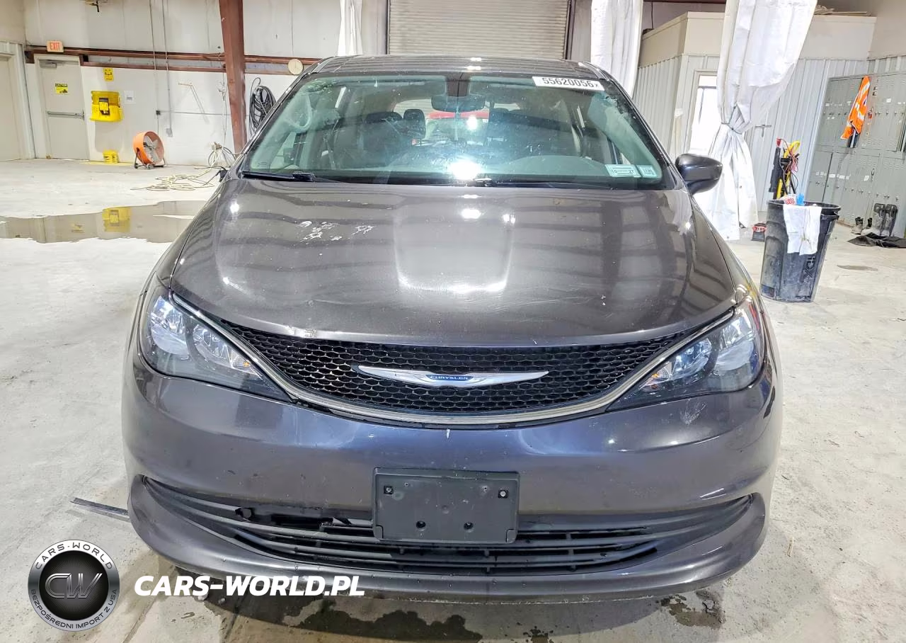 2017 Chrysler Pacifica Lx VIN:2C4RC1CG3HR684489 - 5