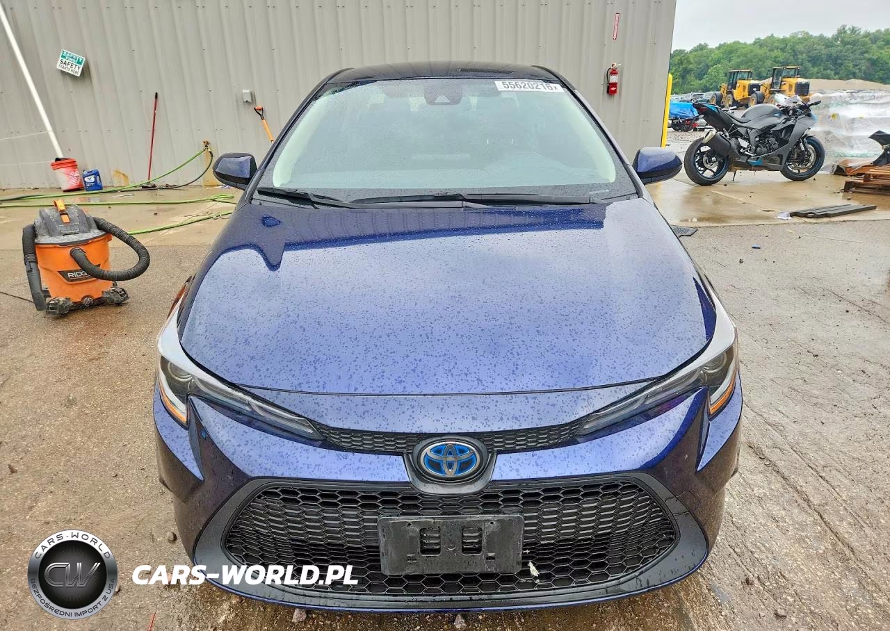 2022 Toyota Corolla Le VIN:JTDEAMDE1NJ045501 - 5