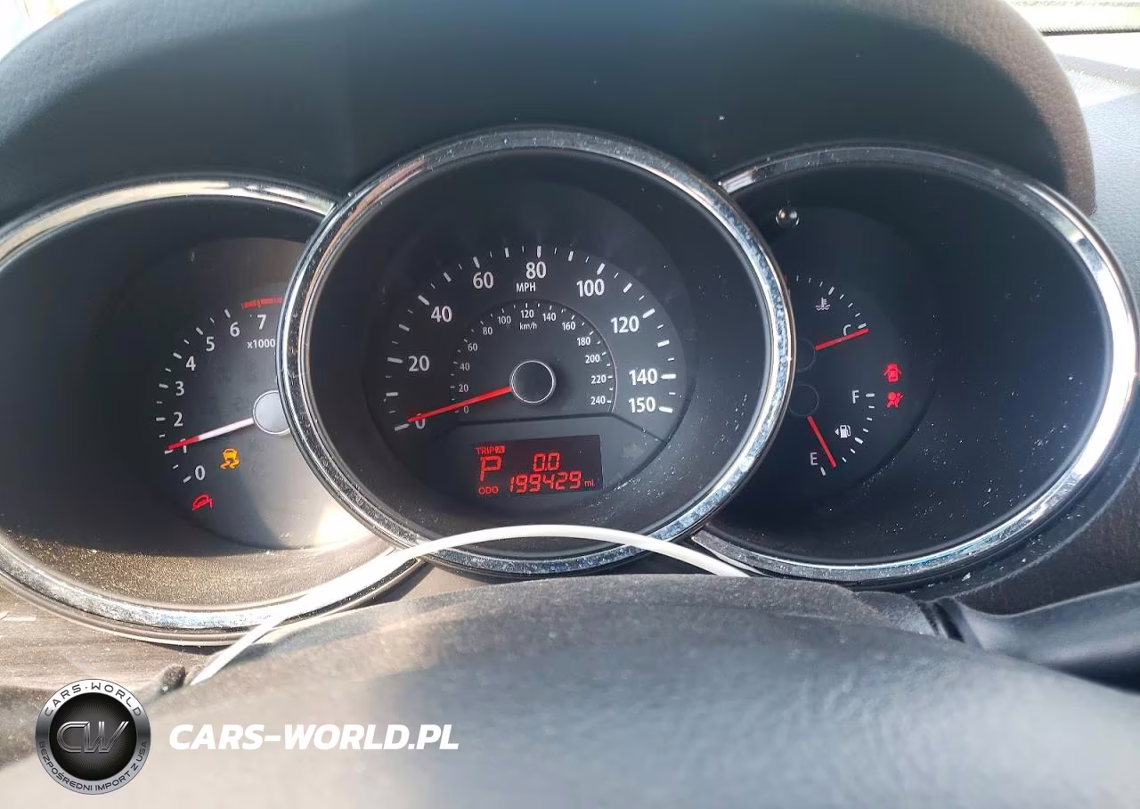 2013 Kia Sorento Lx VIN:5XYKT3A17DG314303 - 9
