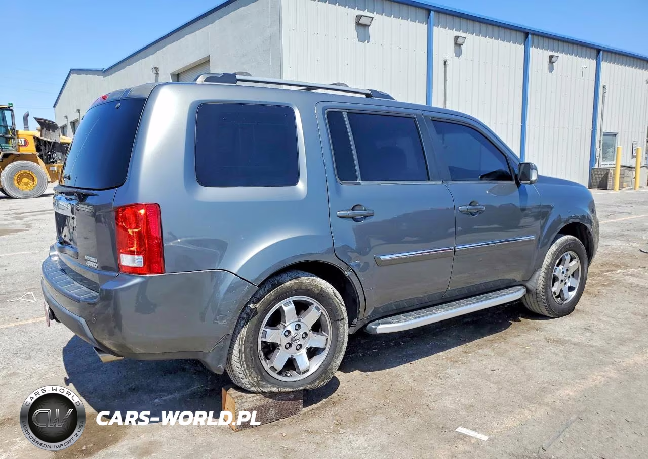 2009 Honda Pilot Touring VIN:5FNYF48999B024145 - 3