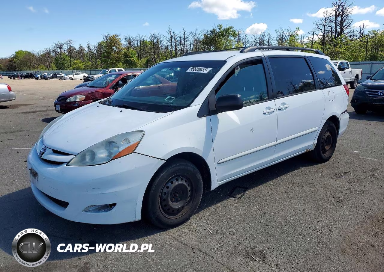 2009 Toyota Sienna – zdjęcie 1 z 13