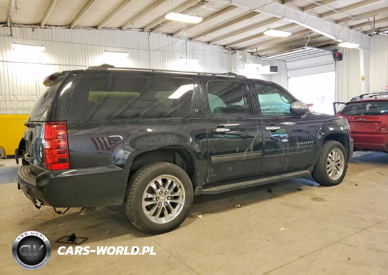 2014 Chevrolet Suburban K1500 Lt VIN:1GNSKJE76ER102850 - 3