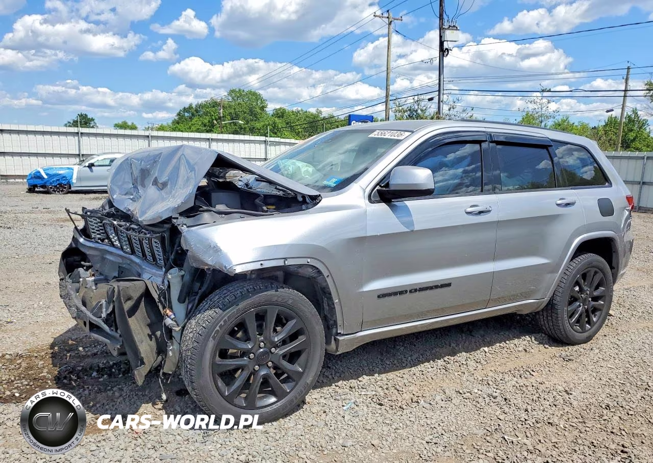 2018 Jeep Grand Cherokee Laredo – zdjęcie 1 z 13