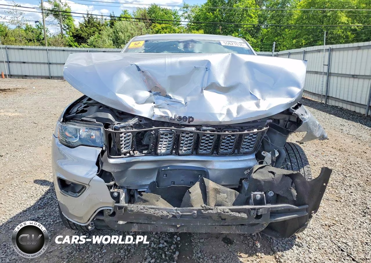 2018 Jeep Grand Cherokee Laredo VIN:1C4RJFAG4JC259092 - 5