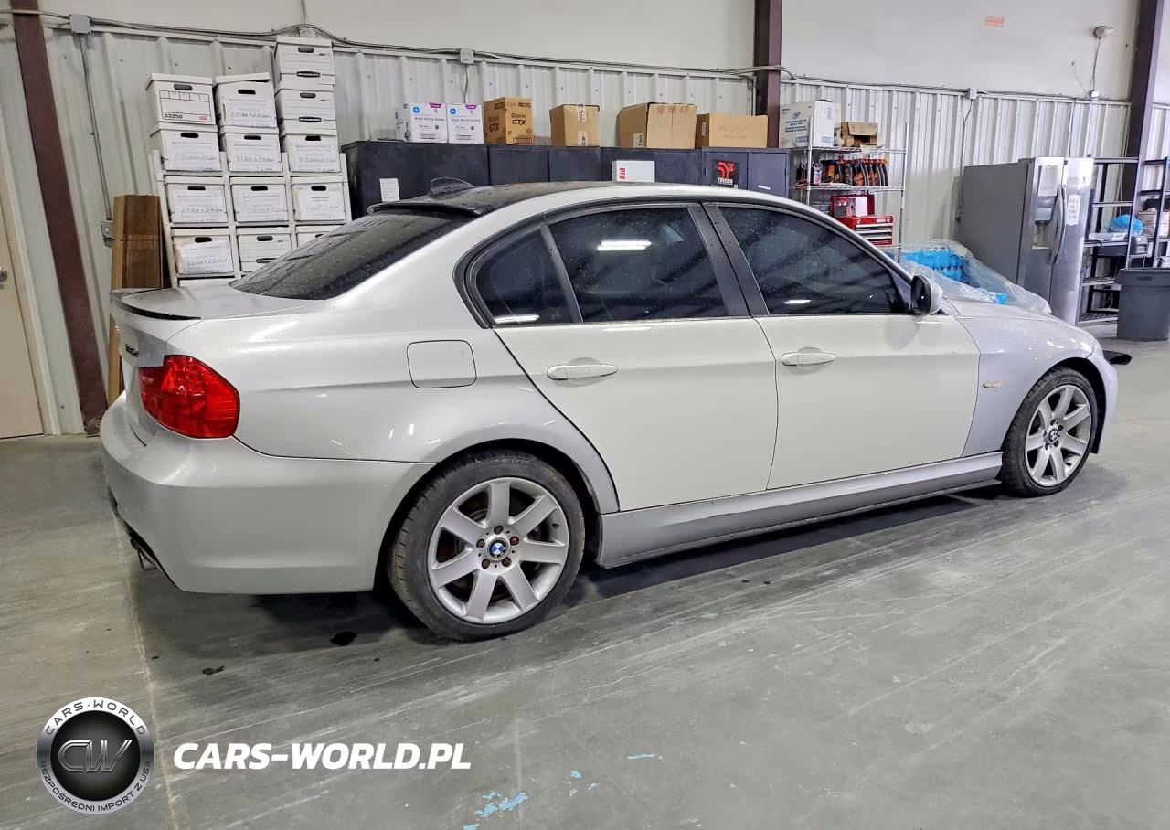 2011 BMW 335 D VIN:WBAPN7C59BA950092 - 3