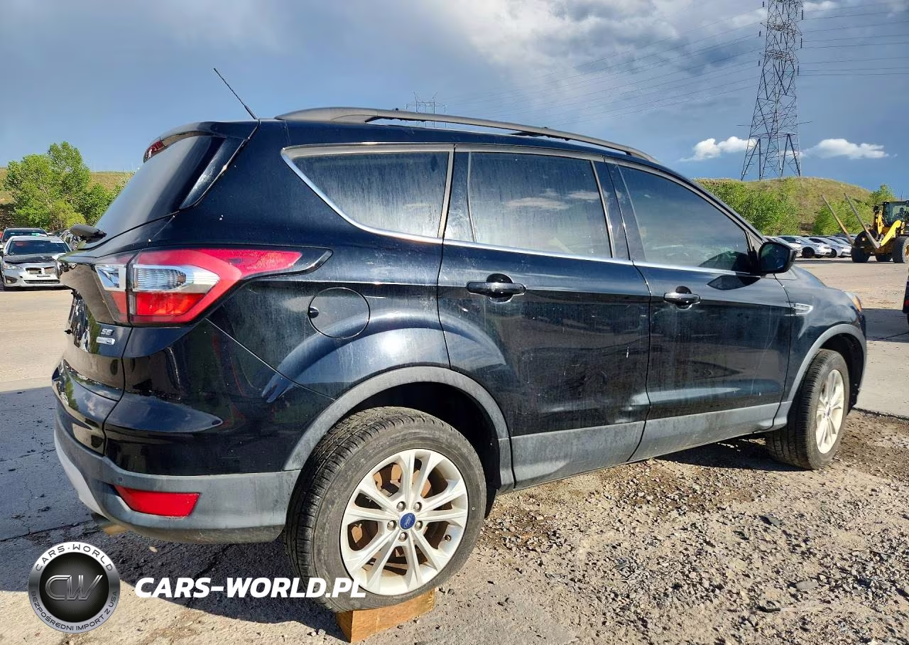 2017 Ford Escape Se VIN:1FMCU9G99HUB94196 - 3