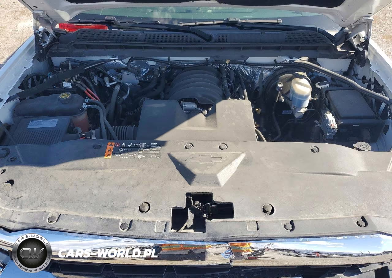 2018 Chevrolet Silverado C1500 VIN:1GCRCNEH4JZ308361 - 11