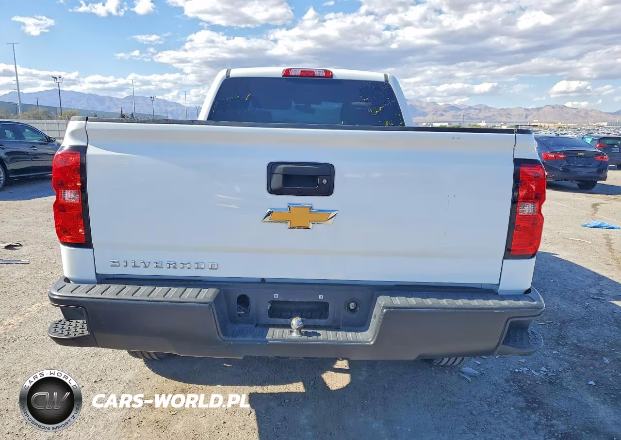 2018 Chevrolet Silverado C1500 VIN:1GCRCNEH4JZ308361 - 6