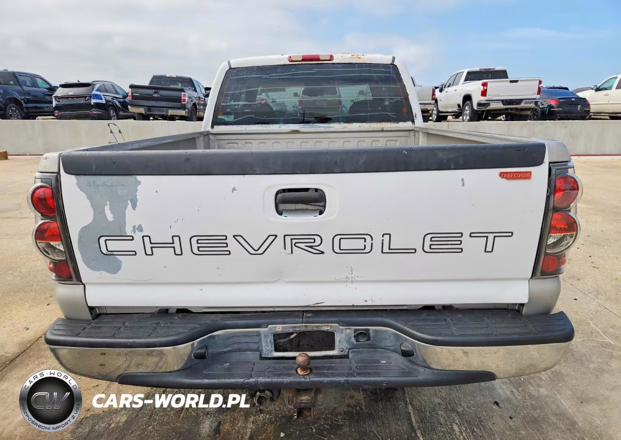 2003 GMC New Sierra C1500 VIN:2GTEC19T331104653 - 6