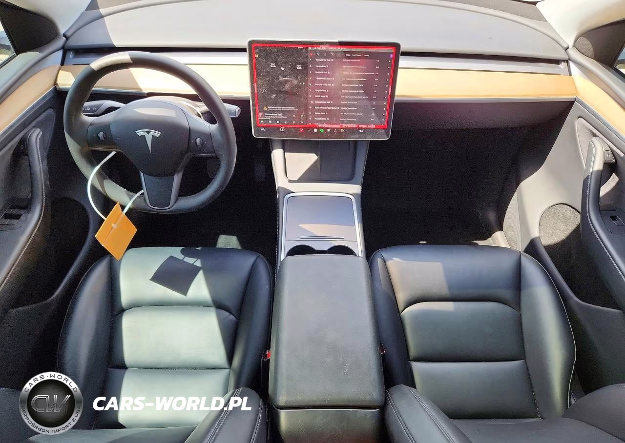 2024 Tesla Model Y VIN:7SAYGDEE1RA215900 - 8