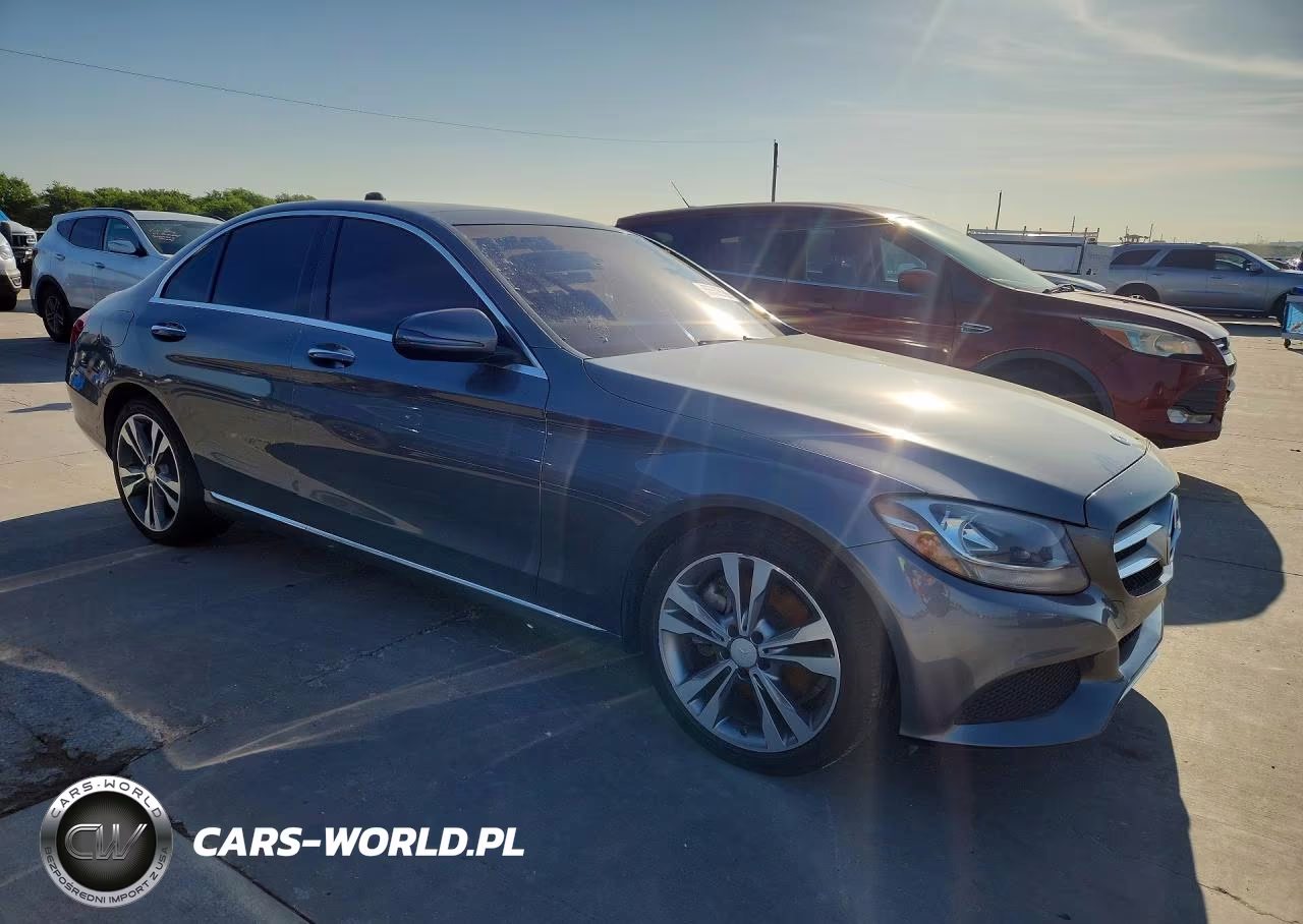 2017 Mercedes-Benz C 300 VIN:55SWF4JB8HU176466 - 4