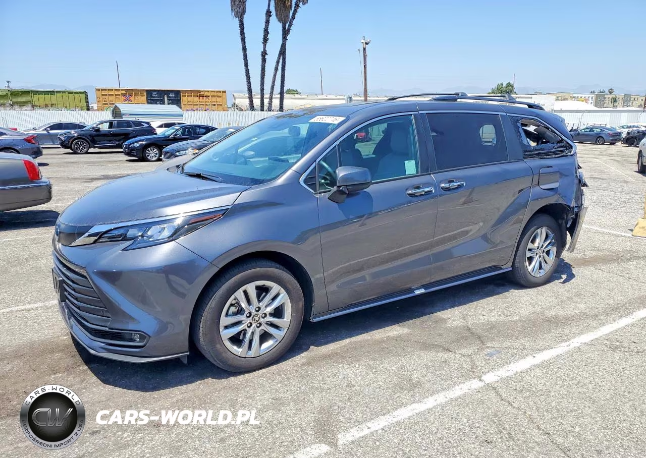 2025 Toyota Sienna Xle 7-Passenger – zdjęcie 1 z 13