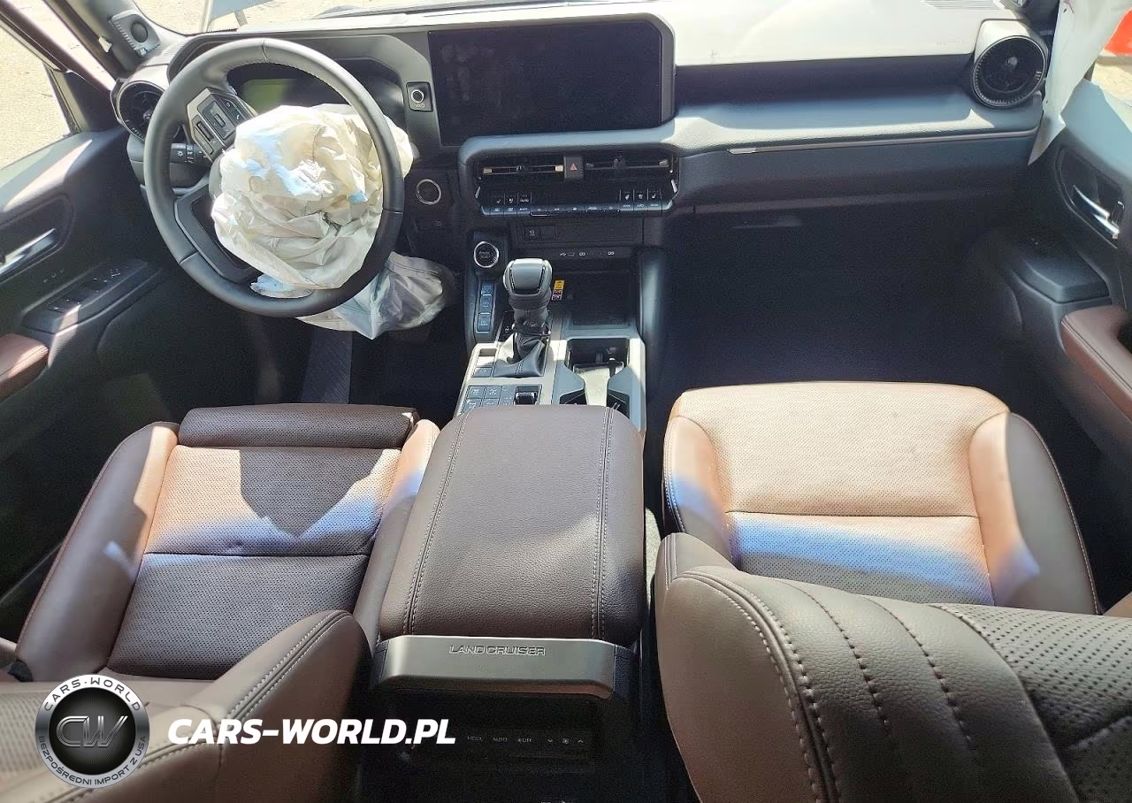 2026 Toyota Land Cruiser Base VIN:JTEABFAJ0TK050538 - 8