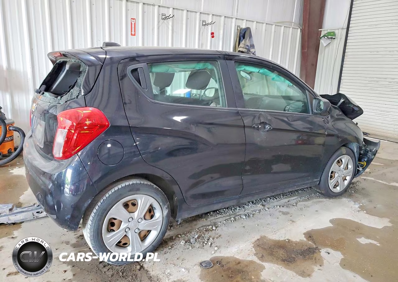 2019 Chevrolet Spark Ls VIN:KL8CB6SA2KC718434 - 3