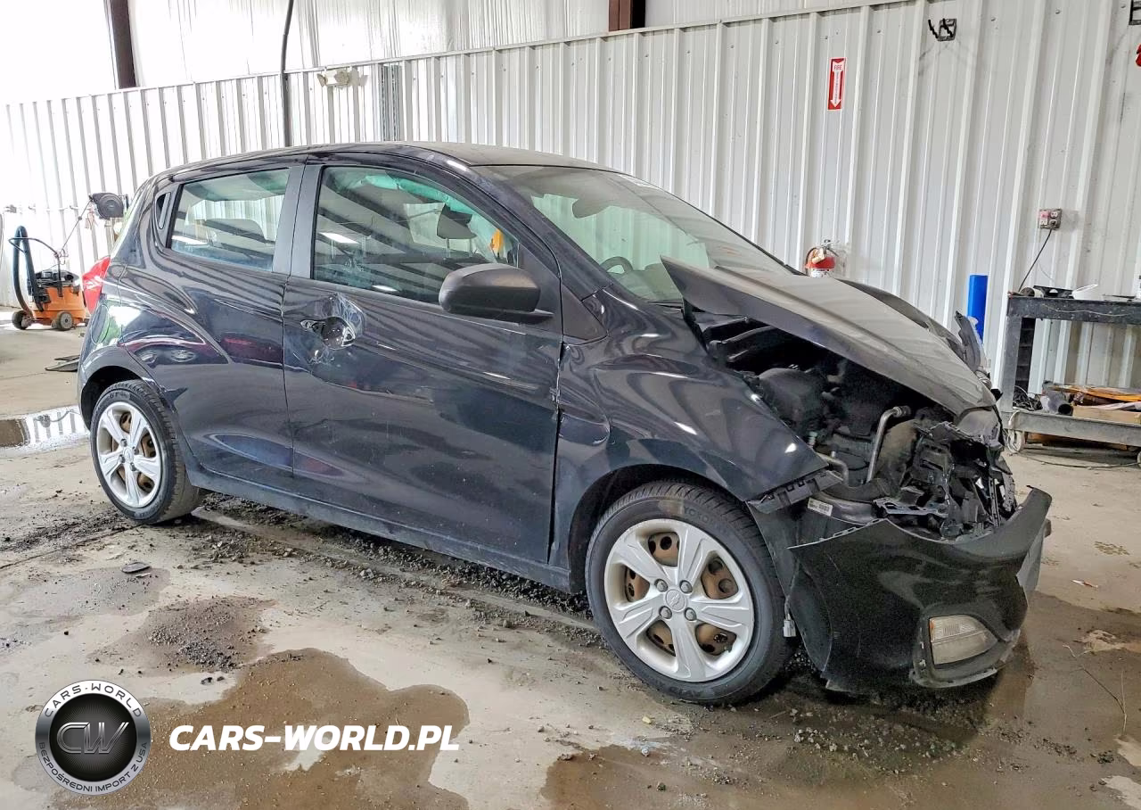 2019 Chevrolet Spark Ls VIN:KL8CB6SA2KC718434 - 4