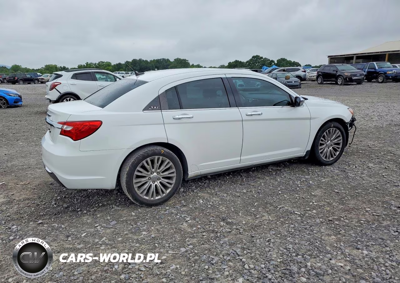 2012 Chrysler 200 Limited VIN:1C3CCBCB0CN133852 - 3