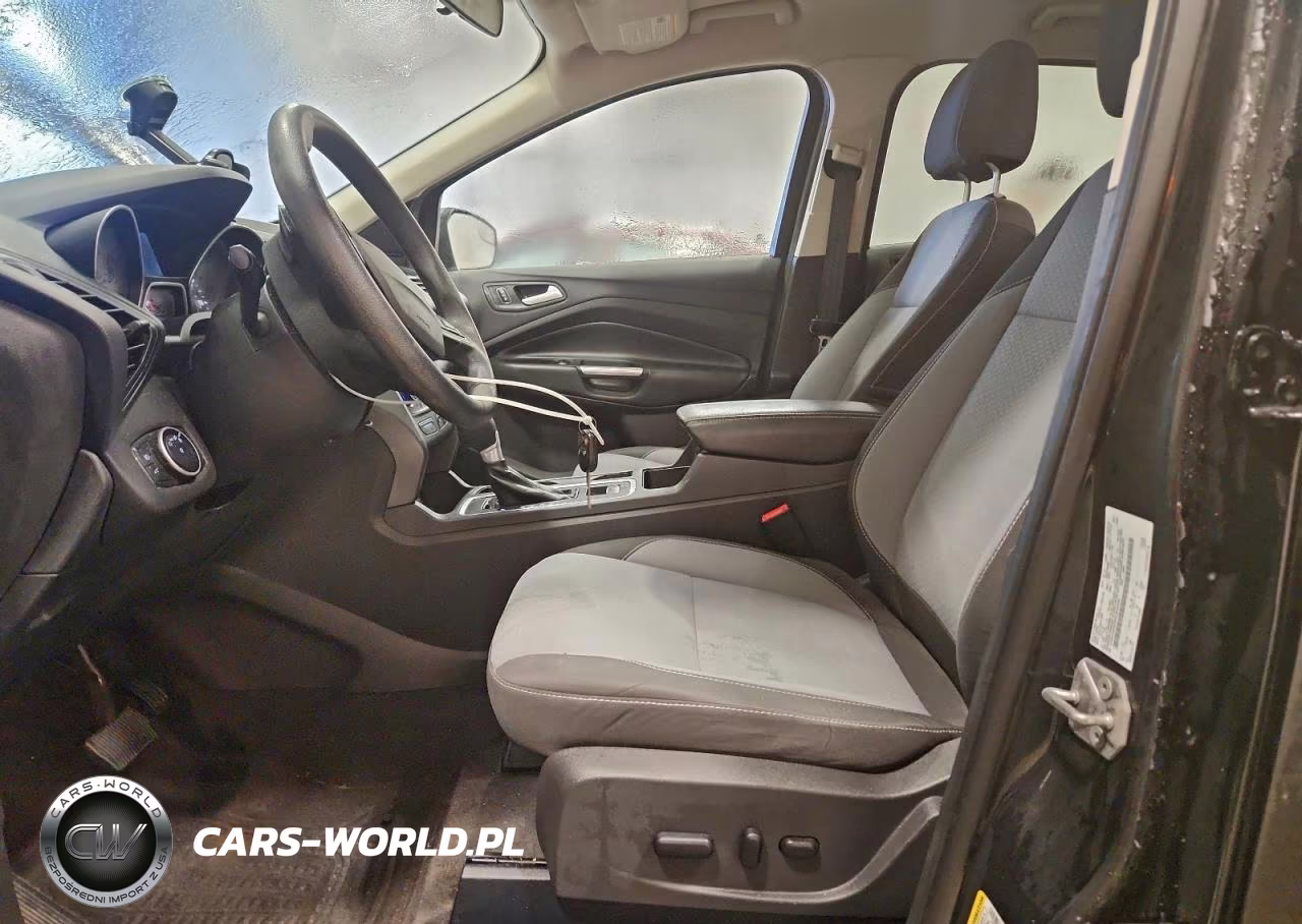 2017 Ford Escape Se VIN:1FMCU0GD9HUB14749 - 7
