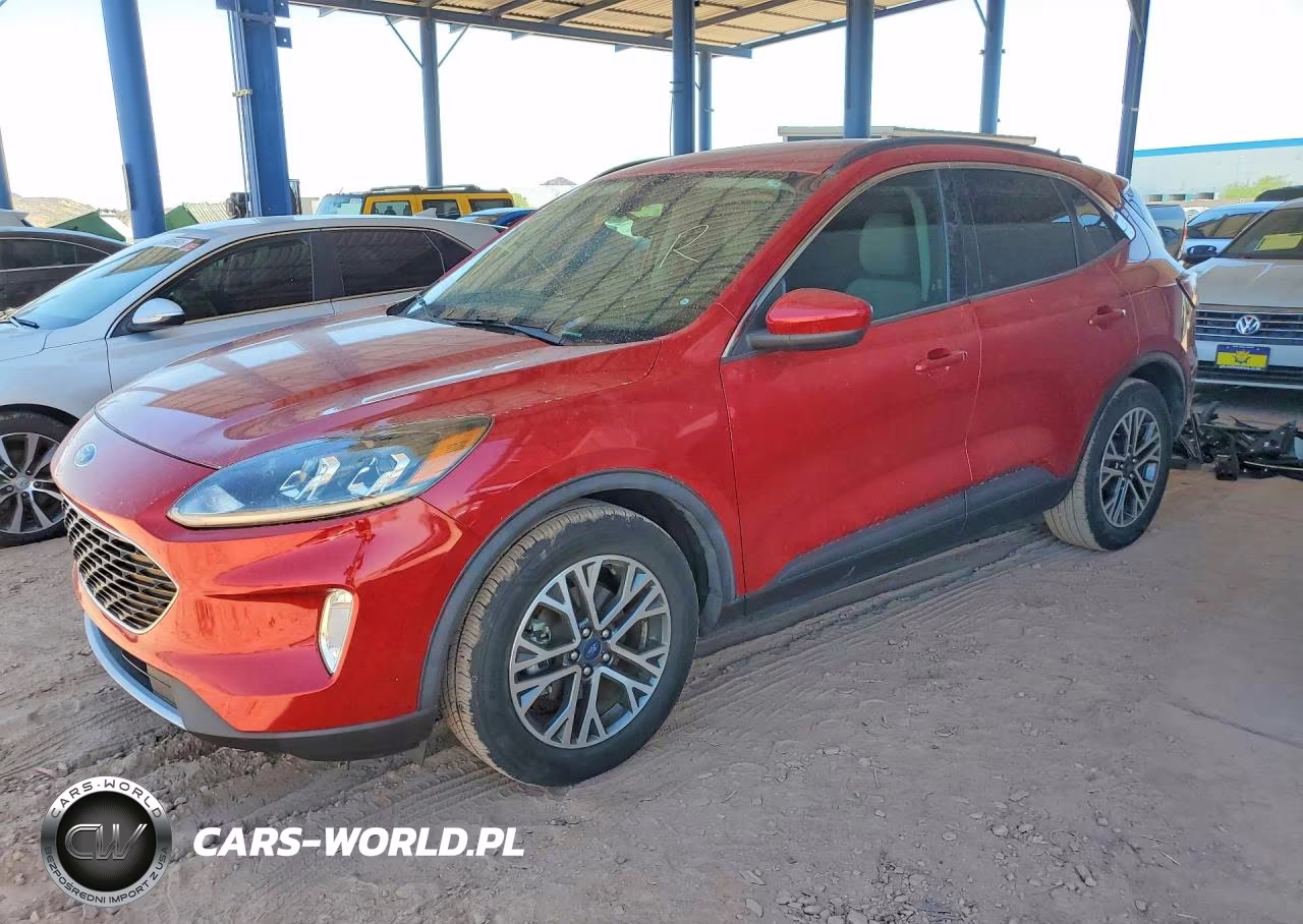 2020 Ford Escape Sel