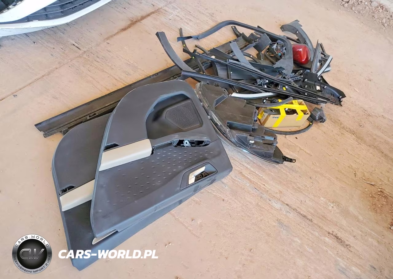 2020 Ford Escape Sel VIN:1FMCU0H6XLUC23617 - 13