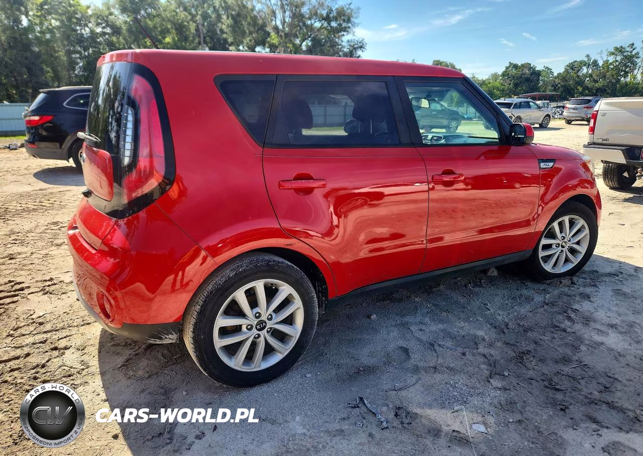 2018 Kia Soul + VIN:KNDJP3A59J7624092 - 3