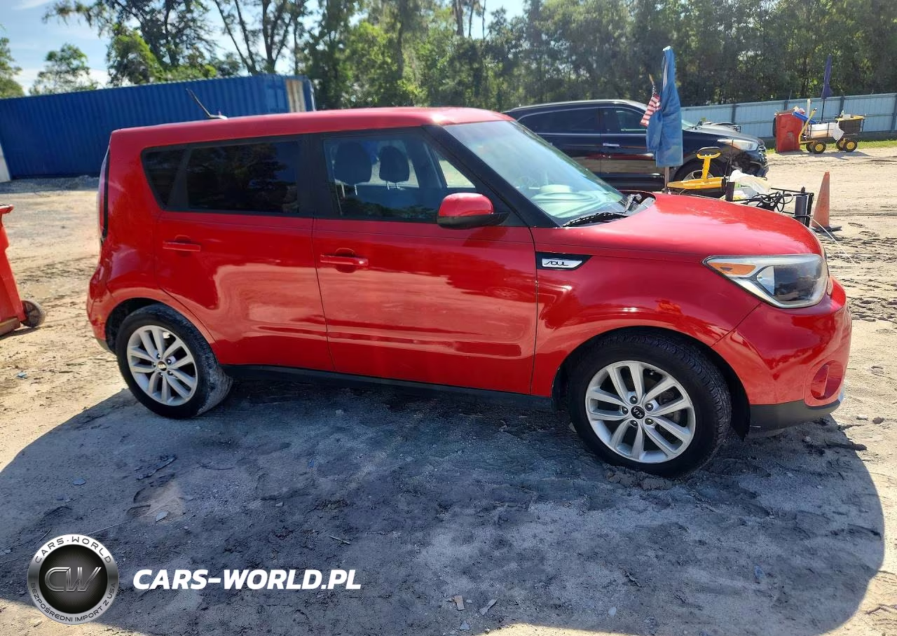 2018 Kia Soul + VIN:KNDJP3A59J7624092 - 4