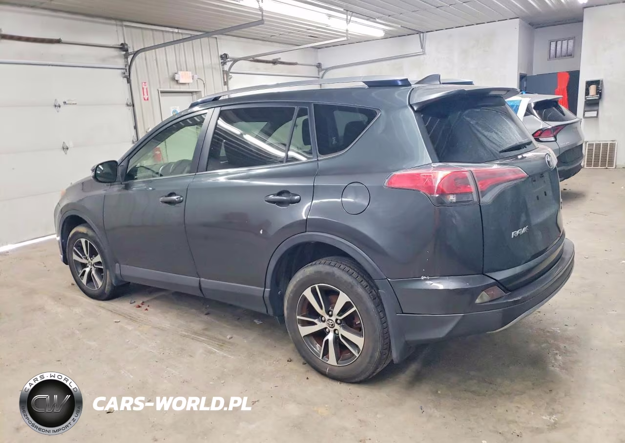 2017 Toyota Rav4 Xle VIN:JTMRFREV7HD201638 - 2