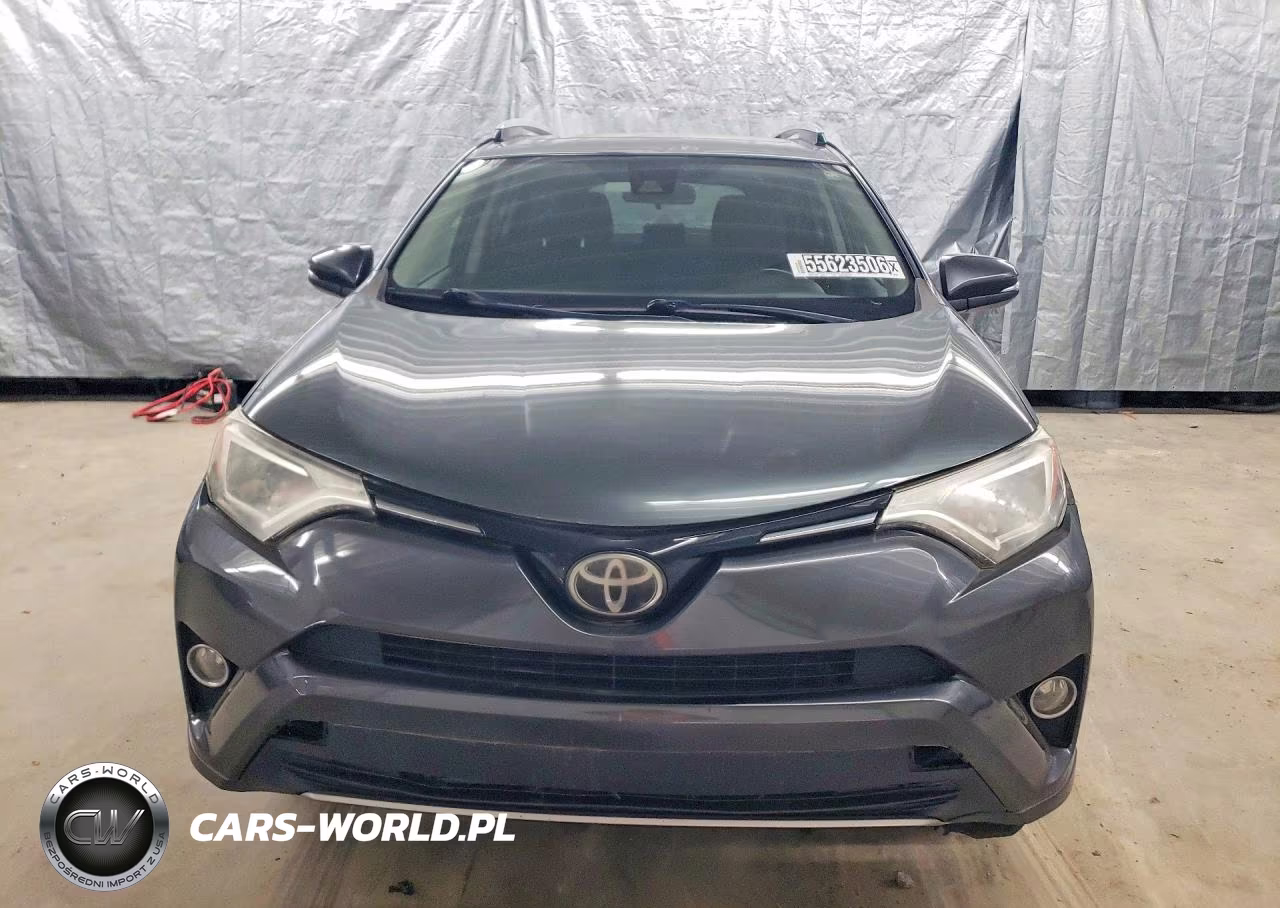 2017 Toyota Rav4 Xle VIN:JTMRFREV7HD201638 - 5