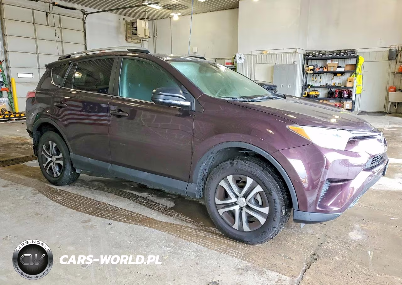 2017 Toyota Rav4 Le VIN:2T3BFREV8HW589063 - 4
