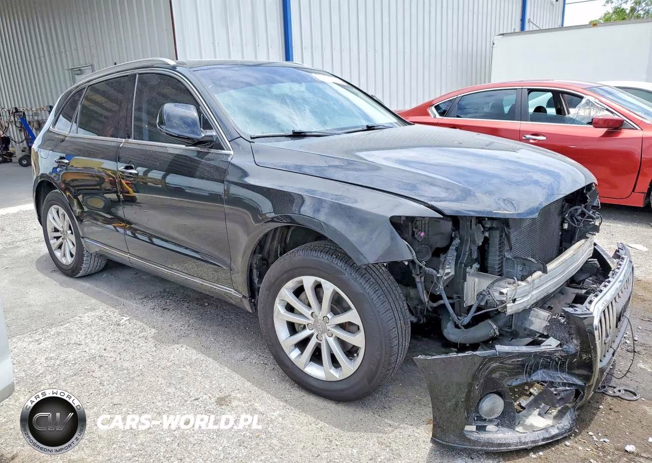 2016 Audi Q5 Premium VIN:WA1C2AFP9GA024667 - 4