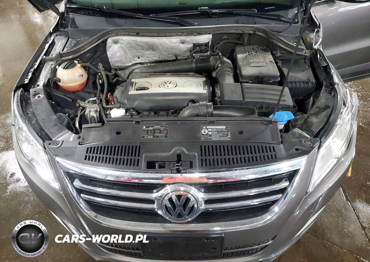 2011 Volkswagen Tiguan S VIN:WVGBV7AX9BW538285 - 11